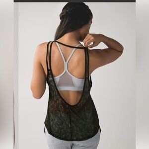 Lululemon tank